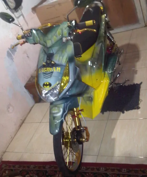 7 Bagian Inspiratif Modifikasi Honda BeAT Full Airbrush 