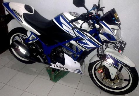 Berikan Kesan Manis Honda CB150R, Rp 2,5 Jutaan  Otosia.com