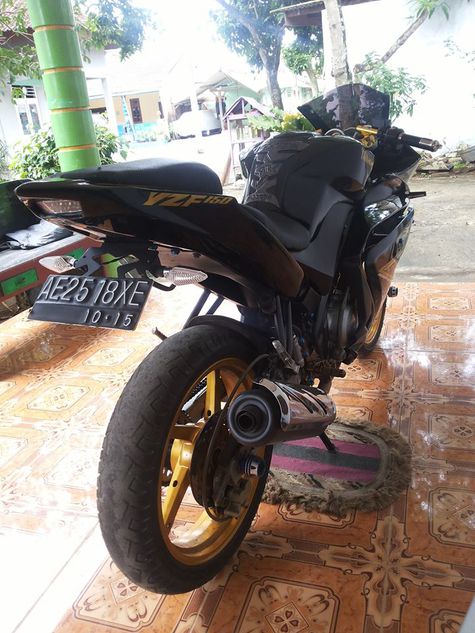 Modal Nekat Ubah Vixion Jadi Model R125  Otosia.com