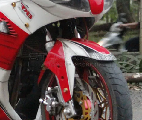 7 Bagian Modifikasi Yamaha Vixion Jadi Moge Sport  Otosia.com