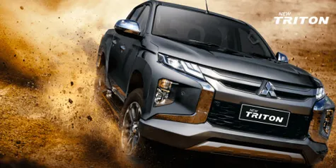 Adu Fitur Mesin Dan Harga Toyota Hilux Vs Mitsubishi New Triton Pilih Mana Otosia Com