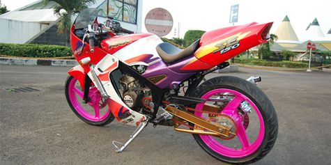 Modif Ringan Ninja 150 R: Duo Sahabat Kepincut Aliran Thai 