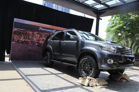 Mengintip Lebih Dalam Ketangguhan Toyota Fortuner 4x4 