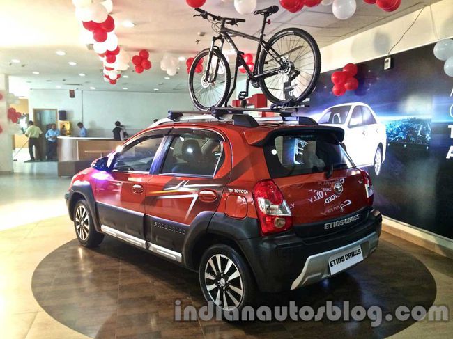 Crossover murah Toyota resmi meluncur merdeka.com