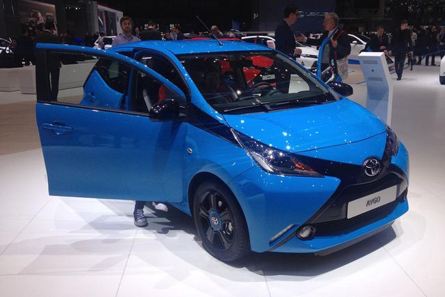  toyota aygo dijual mulai rp