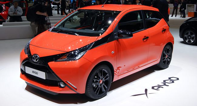  toyota aygo dijual mulai rp