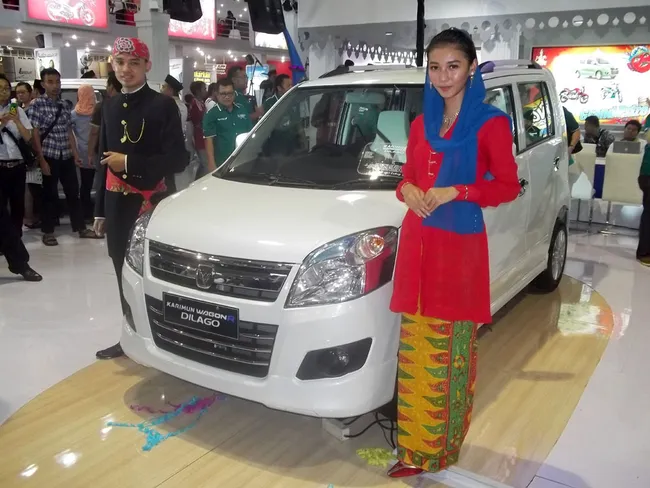 mobil murah suzuki karimun mobil untuk lebaran c09627