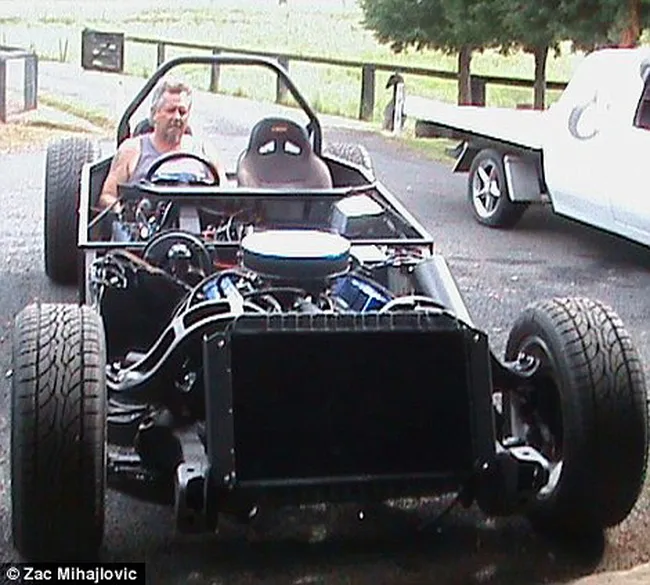 street legal batmobile pertama di dunia 1837a1