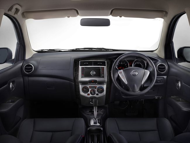 Perubahan autech pada Nissan New Grand Livina merdeka com