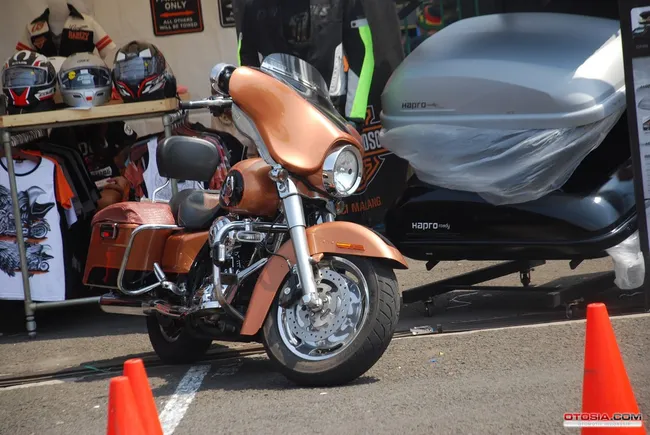 harley second juga bisa dibiayai asalkan ada pelat nomor 35b951.JPG