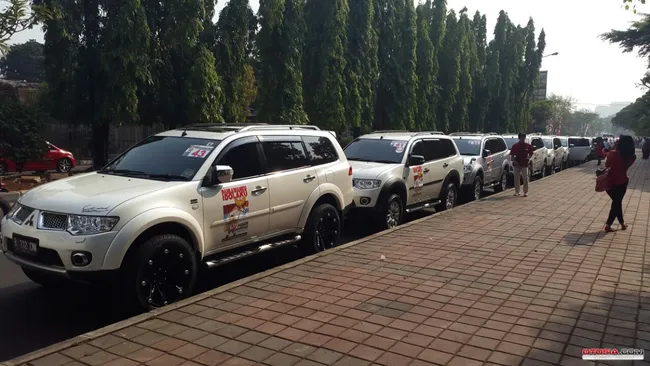 pahlawan pajero indonesia one ikut parade kebangsaan eb2b3b
