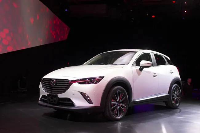 crossover anyar mazda siap tantang juke dan hr v 40705c