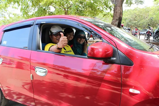 Konsumen Mitsubishi Palembang siap buktikan keiritan 
