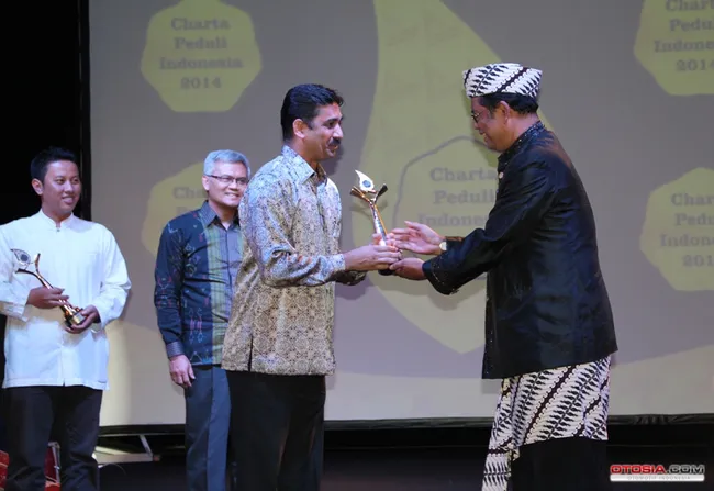 jadi program csr terbaik 2014 d1fd21
