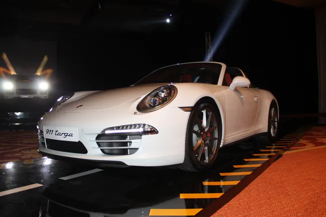 targa sapa penggemar supercar indonesia afc77f.JPG