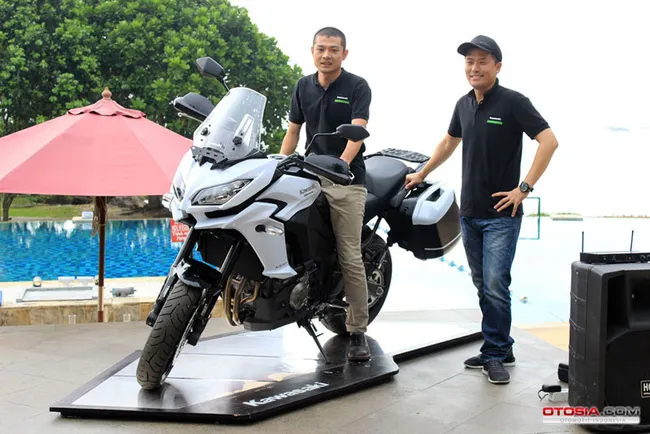 1000 impor jepang versys
