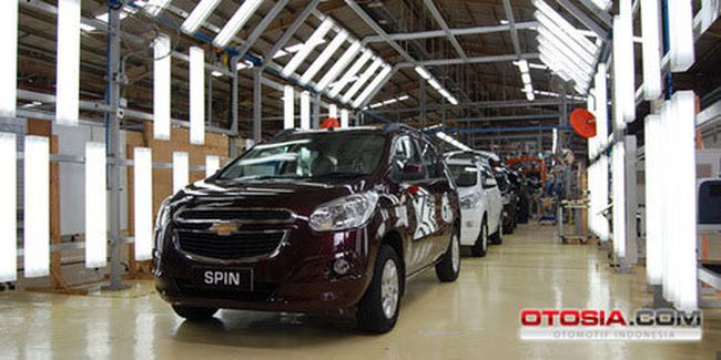  chverolet tetap jual mpv spin dan lainnya di indonesia b43375