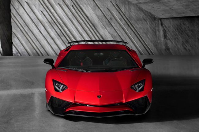 kedatangan lamborghini aventador