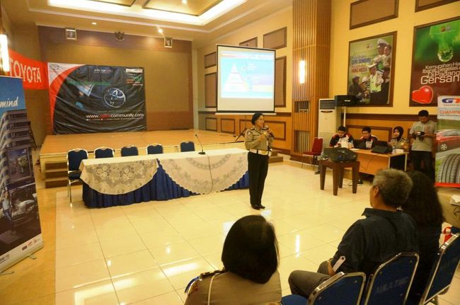 kampanye safety driving terakhir di jakarta 476f85.JPG