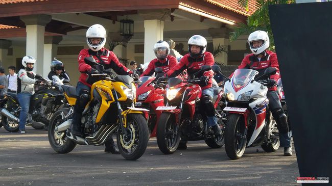 pertama big bike honda ikut turing bali lombok a5700a