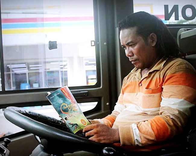 supir bus malam preman ini tipu banyak orang 468165