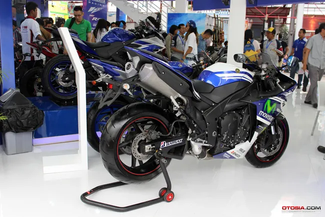 juara umum booth terbaik jakarta fair f28820