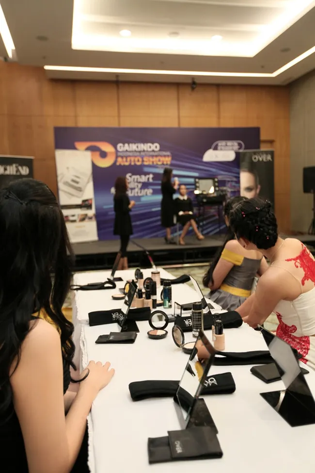 ini dimanjakan pameran otomotif gaikindo a093e2
