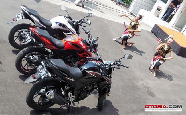  pacitan dengan all new honda cb150r streetfire 82e7e8