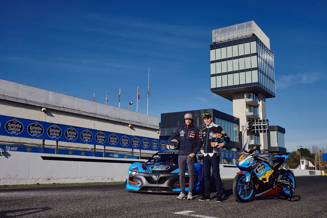 dan sainz pertemukan motogp dan formula 1 ff2686