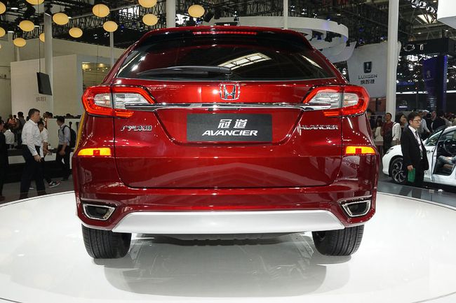  posisi new avancier di atas honda cr v 381729