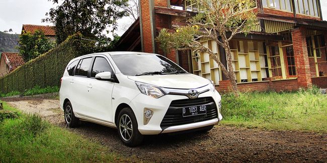 Harga Mobil Toyota Calya Seri 2016 2018 Kredit Dan Bekas Bulan November 2020 Otosia Com