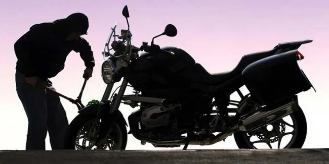 Lakukan Tips Ini Untuk Cegah Motor Dicuri Otosia Com