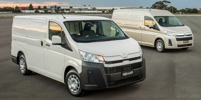 Hiace Pakai Mesin Sedan Mewah Lexus Jadi Van Terkuat Toyota Otosia Com