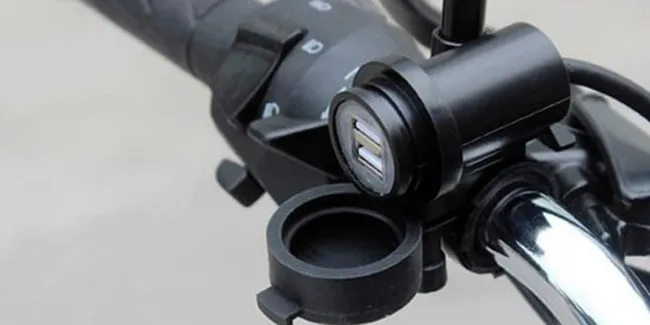 Tips Socket Usb Charger Motor Terkena Air Jangan Keburu Panik Otosia Com