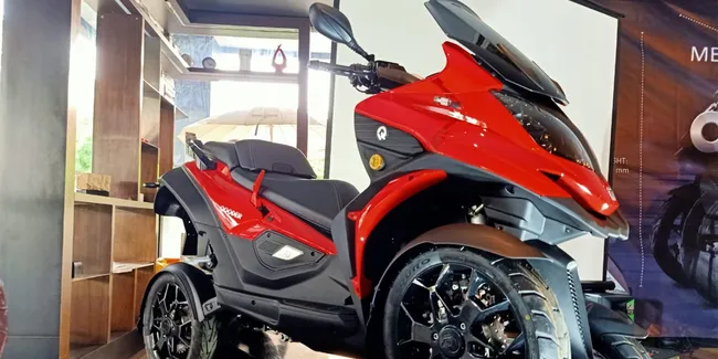 Skuter 4 Roda Asal Swiss Mengaspal Di Indonesia Harga Rp 357 Juta Otosia Com
