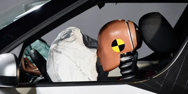 Airbag Bermasalah 3 Jutaan Mobil Toyota Kena Recall Otosia Com