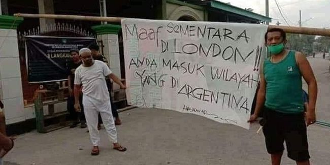 10 Tulisan Kocak Di Portal Jalan Soal Lockdown Dan Mudik Otosia Com