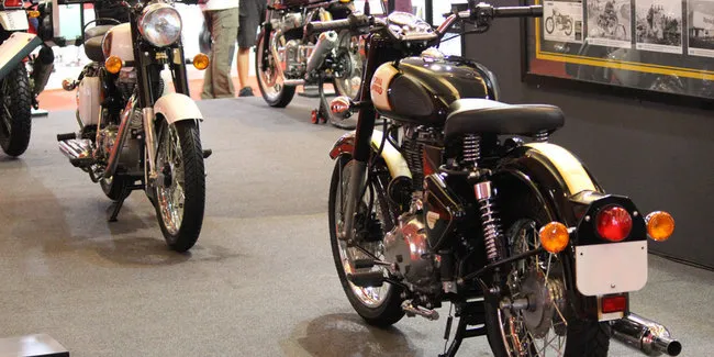 Royal Enfield Perpanjang Masa Garansi Motor Selama Psbb Otosia Com