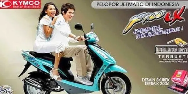 11 Potret Jadul Para Artis Saat Jadi Bintang Iklan Sepeda Motor Otosia Com