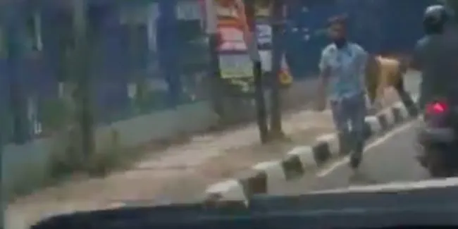 Kronologi Mobil Yang Ditumpangi Ibu Dan Bayi Dilempari Batu Di Jalan Proklamasi Jakpus Otosia Com