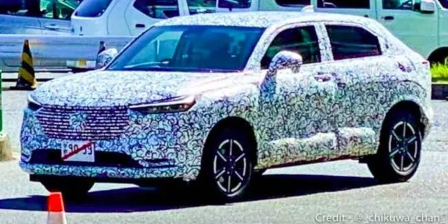 Honda Hr V 2021 Kepergok Diuji Jalan Begini Tebakan Tampilannya Otosia Com