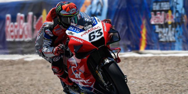 Gagal Podium Pertama Di Motogp Emilia Romagna Francesco Bagnaia Terjatuh Karena Plastik Otosia Com