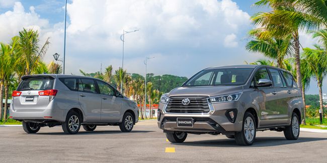 Dirilis Besok Brosur Toyota Innova Baru Bocor Otosia Com