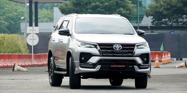 13+ Daftar Harga Fortuner Baru 2020 Trending