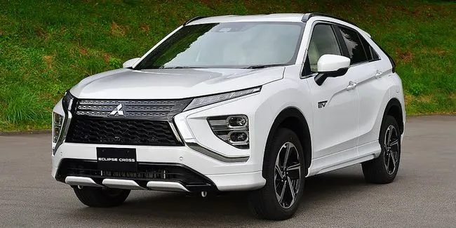 Mitsubishi Eclipse Cross 2021 Meluncur Bertampang Xpander Dengan Jeroan Outlander Phev Otosia Com