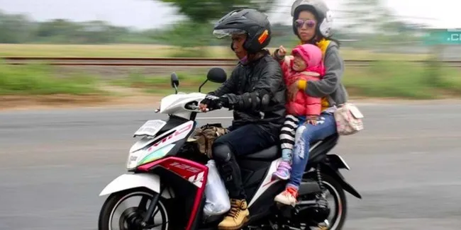 12 Meme Lucu Mudik Yang Kini Dirindukan Banyak Orang Otosia Com