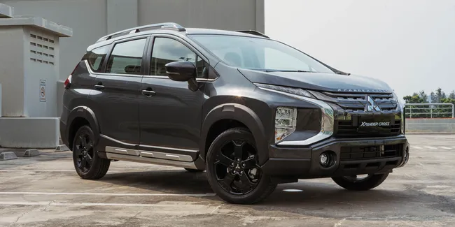 Mitsubishi Kembali Rilis Xpander Cross Rockford Fosgate Black Edition Otosia Com
