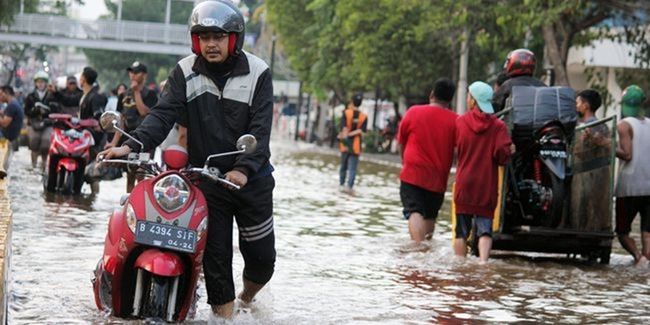 11 Arti Mimpi Banjir Yang Perlu Otolovers Ketahui Bisa Jadi Pertanda Baik Atau Buruk Otosia Com