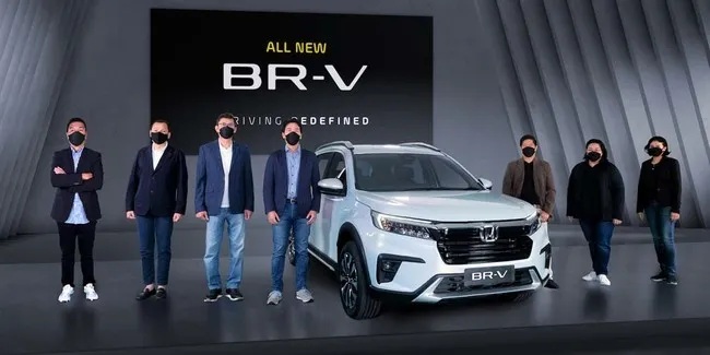 Resmi Ini Daftar Harga All New Honda Br V 21 Otosia Com