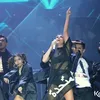 Busana Kontroversial artis Indonesia